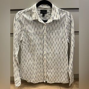 J. Crew White and Blue Perfect Button-up - Size 8